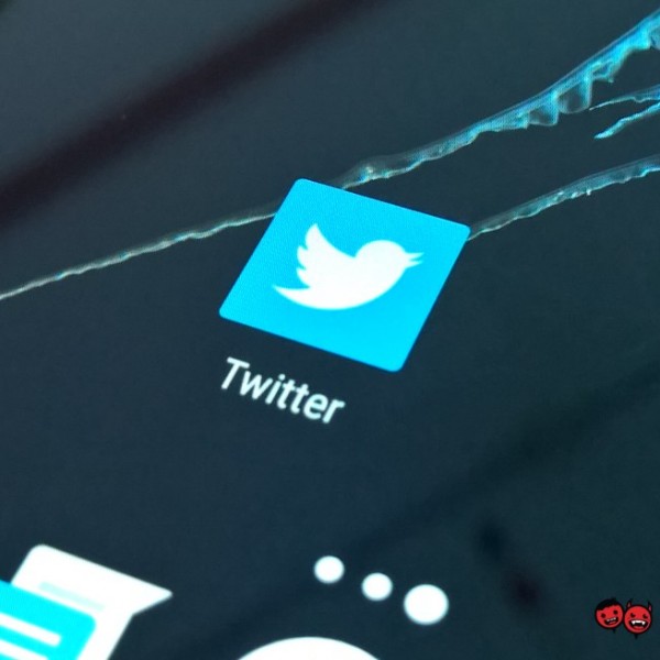 Twitter App Tweet Tweets Articles Features